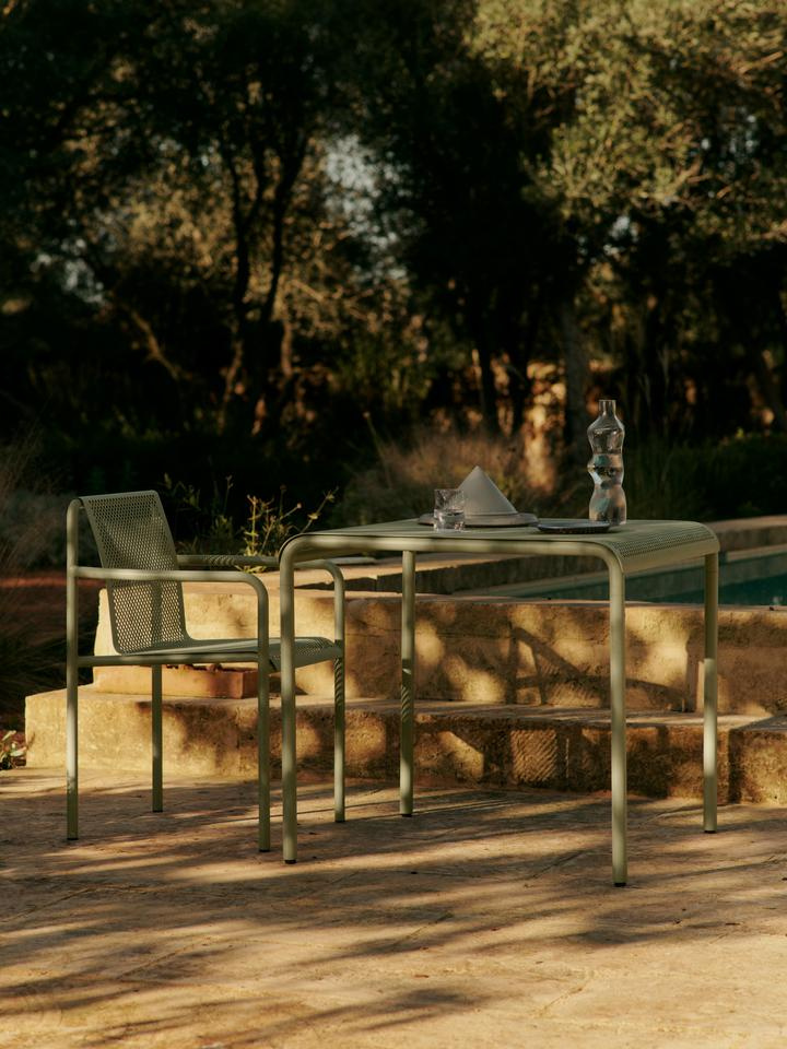 Lato zaczyna się w ogrodzie