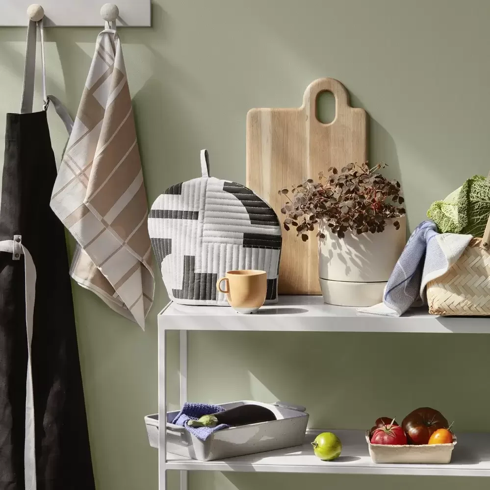 Partys und Küchenhandschuhe