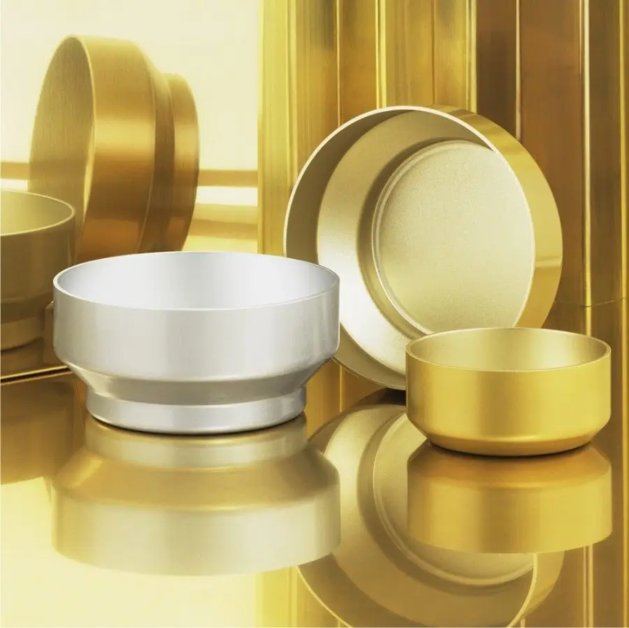 Misky, salátové mísy a omáčky